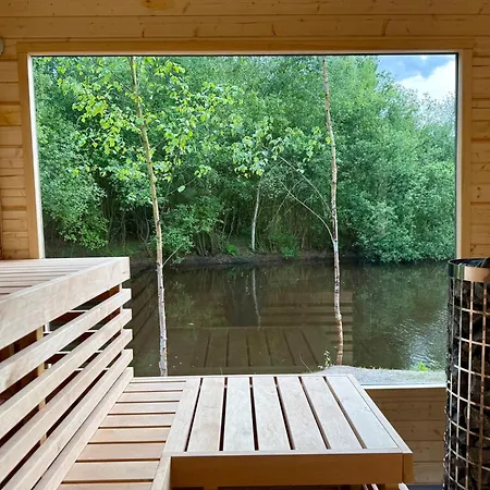 Natursee-chalet,spa Mit Hot Tub,jacuzzi,sauna,ponyhof,angeln Twist