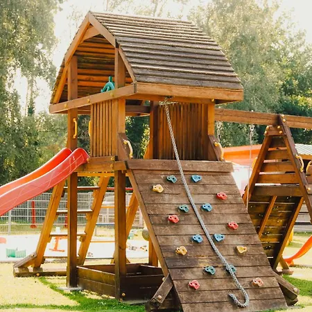 Chalet Natursee-chalet,spa Mit Hot Tub,jacuzzi,sauna,ponyhof,angeln *