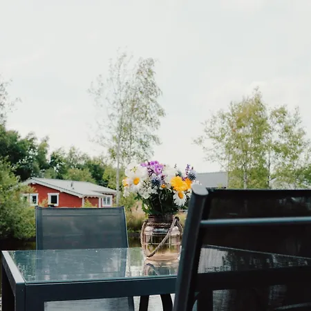 Natursee-chalet,spa Mit Hot Tub,jacuzzi,sauna,ponyhof,angeln Chalet *